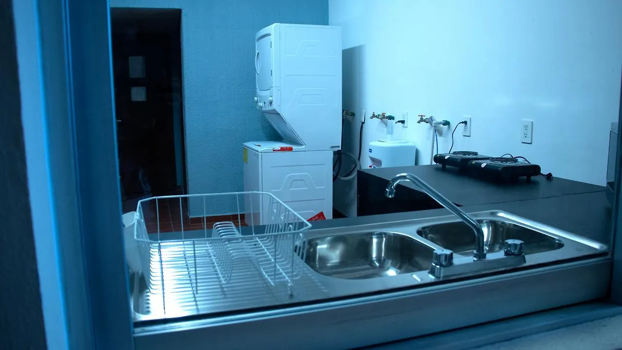 Fenix Beds Hostel Γκουανταλαχάρα
