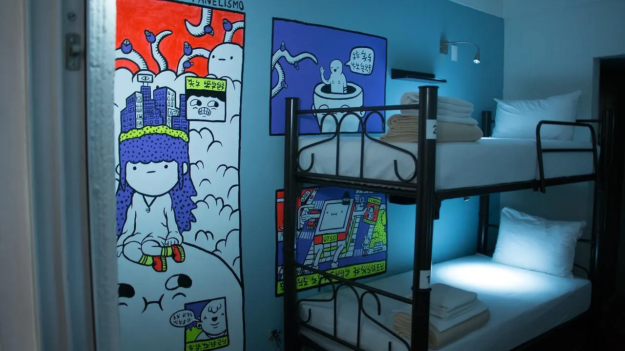 Fenix Beds Hostel Γκουανταλαχάρα